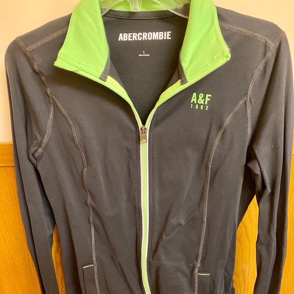 Abercrombie full zip track suit jacket - Picture 3 of 5